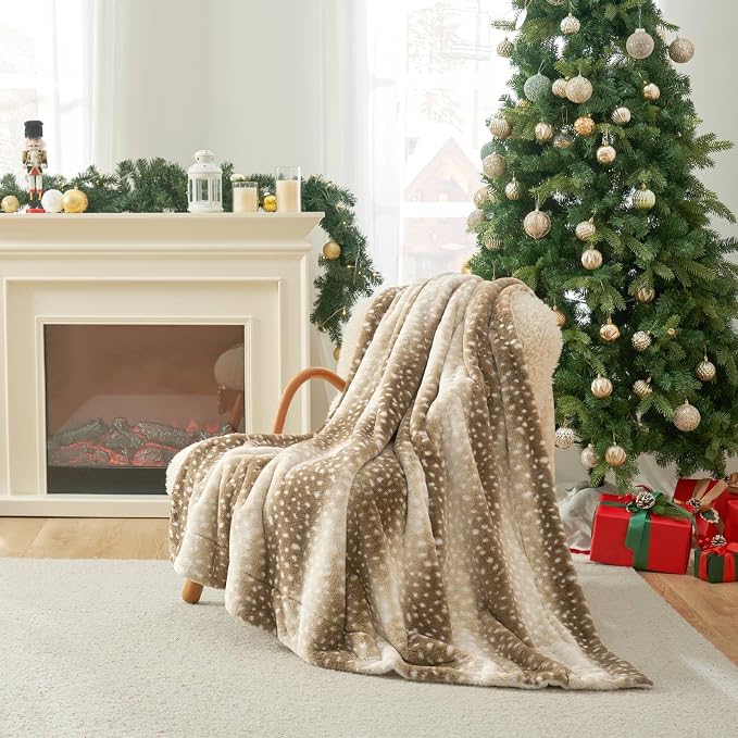 Cozy Bliss Luxury Faux Fur Throw Blanket Animal Striped Print, Non Shedding Double Sided Sherpa Blankets Super Soft Fluffy Thick Warm Throws Home Decor for Couch Bed Sofa Women (Brown, 60x80 Inches)