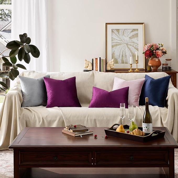 GIGIZAZA Velvet Pillow Covers 20x20 Decorative Pillows Pack of 2 Purple | Throw Pillows for Couch Sofa,280gsm Soft Textured Fabric,Luxury Modern Square Pillowcases,Home Decor Cushion Covers