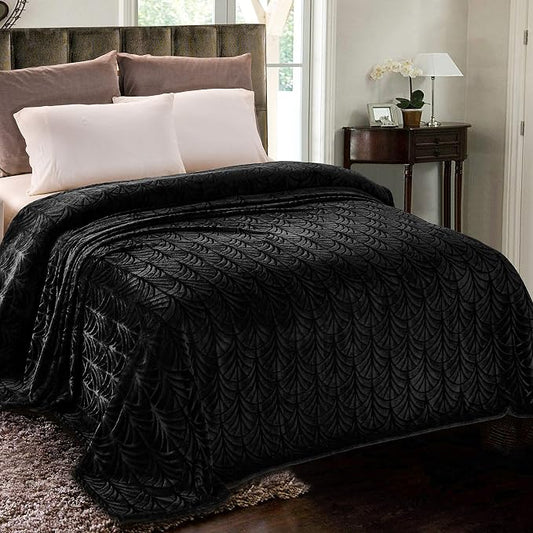 Whale Flotilla Soft Flannel Fleece Twin XL Size Blanket for Bed, Black | 90"x66" Cozy Lightweight Breathable Coverlet, Plush Fluffy Bedspread, Vintage Pattern Decorative Blanket for Dorm, All Season