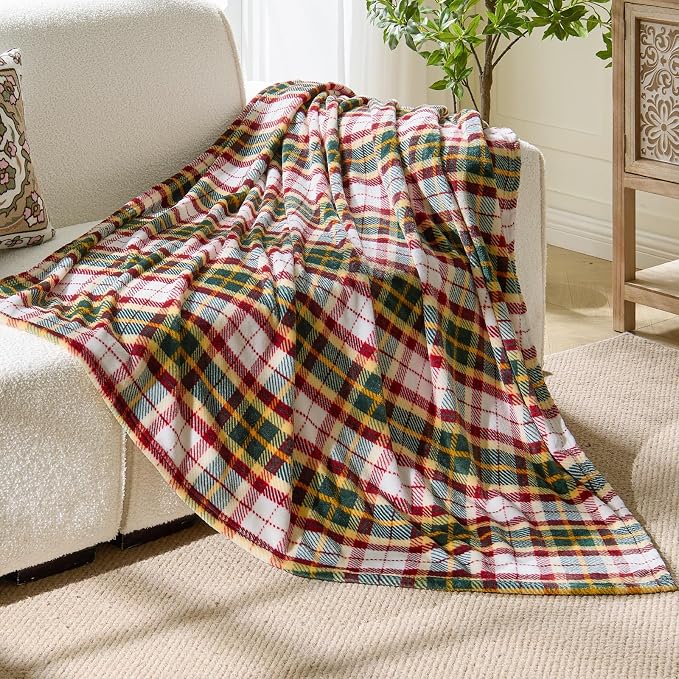 BEDELITE Plaid Fleece Throw Blanket, Christmas Tartan 50x60 Inches | 100% Polyester Microfibe, Soft Cozy, Lightweight Warm, Classic Plaid Pattern, Room Decor, Machine Washable, for Couch Bed