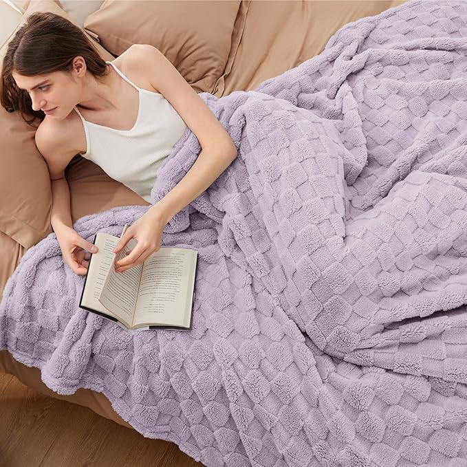 Bedsure GentleSoft Full Size Blankets for Bed Lavender Fog - Super Soft Cozy Fleece Blanket for Kids Girls, Large Fuzzy Throws for Bedroom Decor, 84x90 Inches