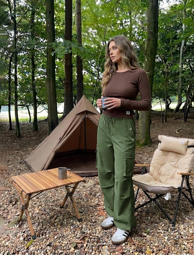 COPYLEAF Cargo Pants Women Low Waisted Parachute Pants with Pockets Loose Baggy Hiking Pants Y2K Clothes