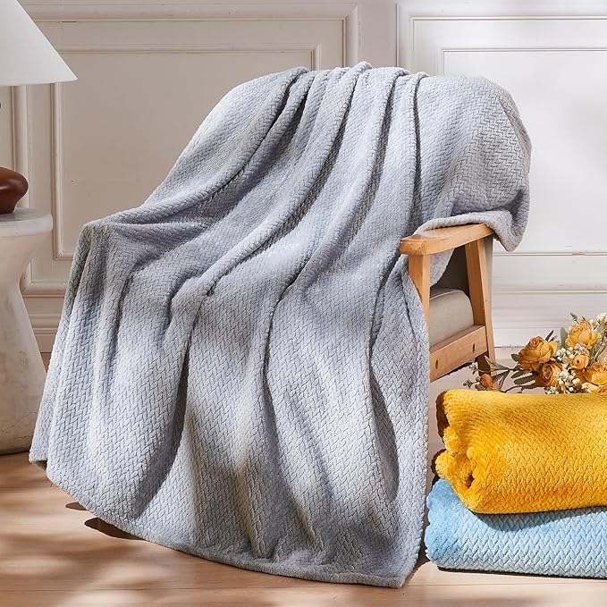NEWCOSPLAY Fleece Leaves Pattern Queen Blanket, Grey, 90"x90" | Super Soft Throw Blanket, Lightweight Cozy Bed Sofa Blanket, Premium Silky Flannel Fleece, Travel Blanket for All Season Use