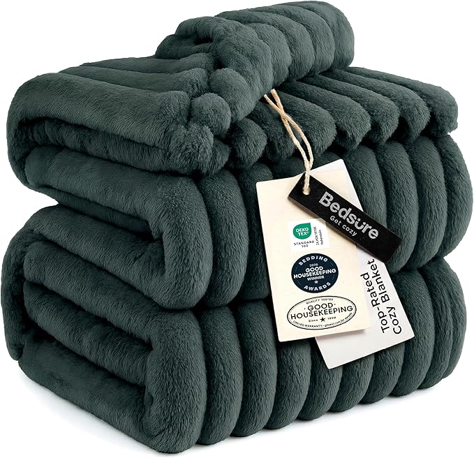 Bedsure GentleSoft Mallard Green Full Blanket for Bed - Cozy Soft Blankets for Women, Cute Large Throws for Girls, 84x90 Inches