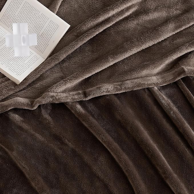 Hansleep Twin Brown Fleece Blanket, Soft Flannel Bed Blanket | Fuzzy Cozy Blanket 60x80 Inches, Multi-use for Bed, Sofa, Couch, Travel, Camping, All Season Warm Lightweight Cover