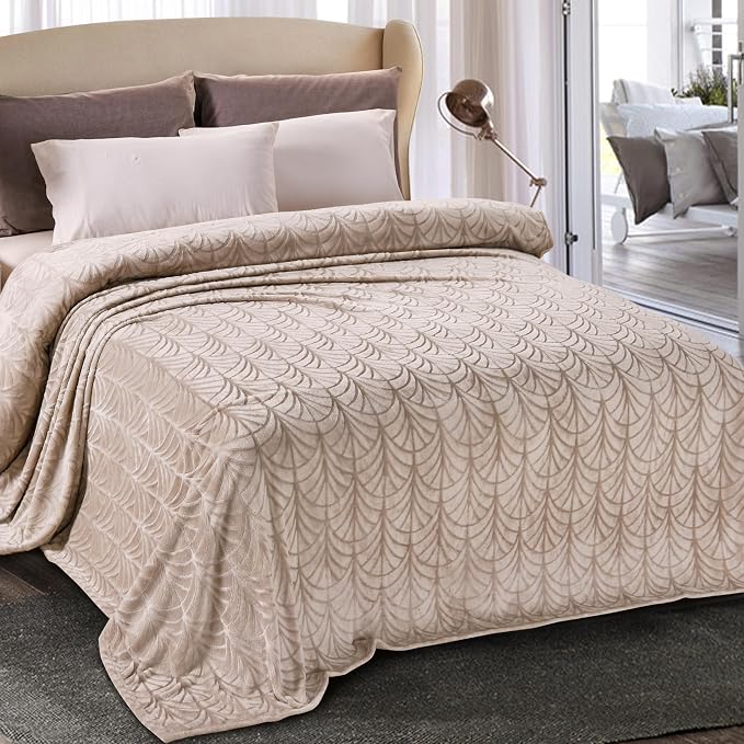 Whale Flotilla Soft Flannel Fleece King Size Bed Blanket, Champagne | Cozy Lightweight Breathable Coverlet, Plush Fluffy Bedspread, Vintage Pattern Decorative Blanket for Bed All Season, 90"x104"
