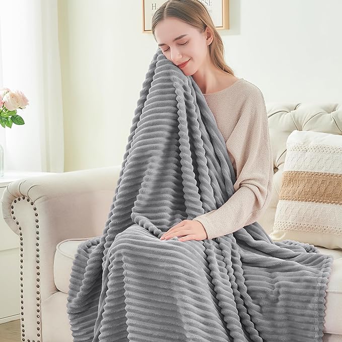 BEDELITE 3D Ribbed Jacquard Grey Fleece Twin Blanket for Bed, 60x80 Inch | Soft Warm Decorative Fluffy Blanket, Cozy Plush Lightweight Fuzzy Throw Blanket for Couch Sofa Room Decor, Gift for Women