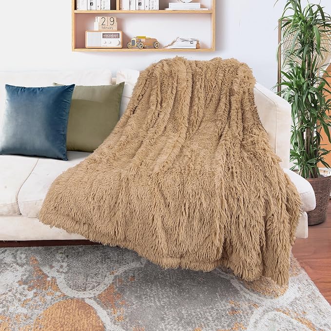 Decorative Extra Soft Faux Fur Blanket Twin Size,Solid Reversible Fuzzy Lightweight Long Hair Shaggy Blanket,Fluffy Plush Fleece Comfy Microfiber Throw Blanket for Couch Sofa Bed,Camel