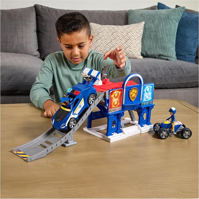 Paw Patrol Search & Rescue Lift 'N' Repair Playset with Exclusive Figure & Vehicle, Over 30+ Inch Long, Kids Toys for Boys and Girls Ages 3 and Up