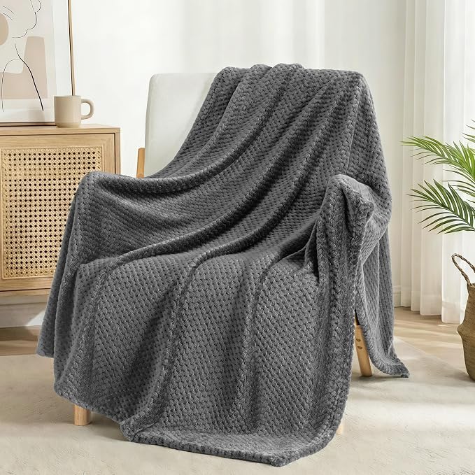 Exclusivo Mezcla Soft Waffle Fleece Bed Blanket King Size, Gray | Lightweight Plush Blanket for Bed, Bedroom, Cozy Flannel with Waffle Texture, Stylish Home Decor, All Season, 104x90 Inches