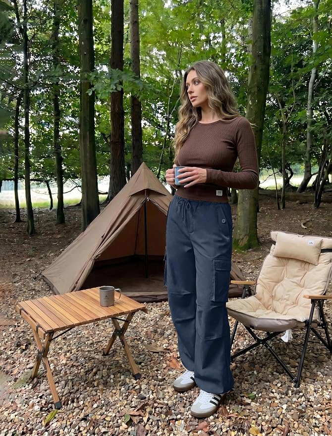 COPYLEAF Cargo Pants Women Low Waisted Parachute Pants with Pockets Loose Baggy Hiking Pants Y2K Clothes