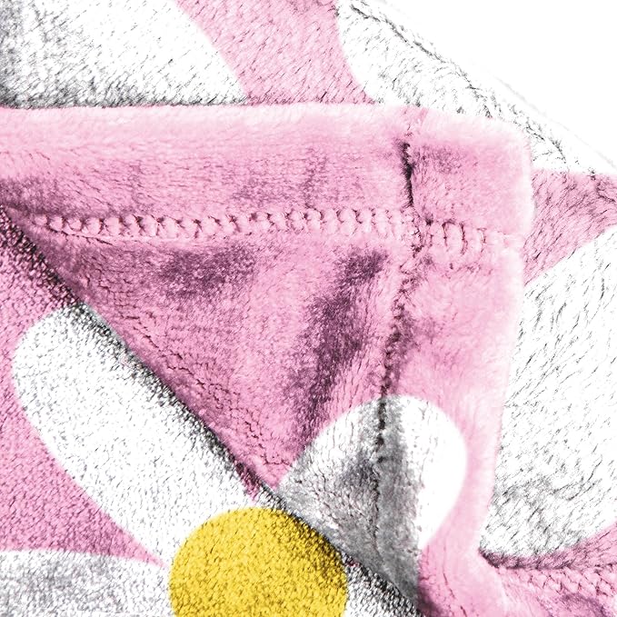 Jay Franco Kids Plush Throw Blanket – Soft & Cozy Fleece Throw for Bedroom & Couch Décor, Official Licensed Product, Pink - Minnie Mouse, 60x90 - Large Blanket
