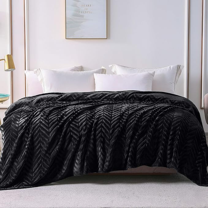 Whale Flotilla Flannel Fleece Fall Bed Blanket Queen Size, Black | Lightweight Breathable Soft Bedspread, Plush Fluffy Coverlet Chevron Design Decorative Blanket for Home Life, 90x90 Inch