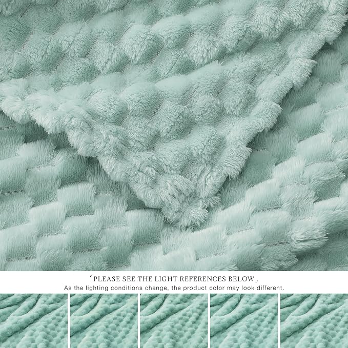EXQ Home Fleece Throw Blanket for Couch or Bed - 3D Imitation Turtle Shell Jacquard Decorative Blankets - Cozy Soft Lightweight Fuzzy Flannel Blanket Suitable for All Seasons(50"×60",Cyan-Blue)
