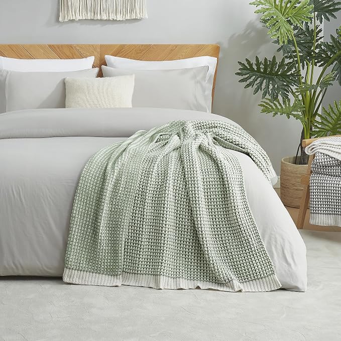 Knit Throw Blanket, Soft Chenille Cozy Breathable Pineapple Chunky Decorative Blanket for Couch, Bed & Sofa, French-Inspired Lightweight Warm Gift for Women, Sage Green, 50"x60"