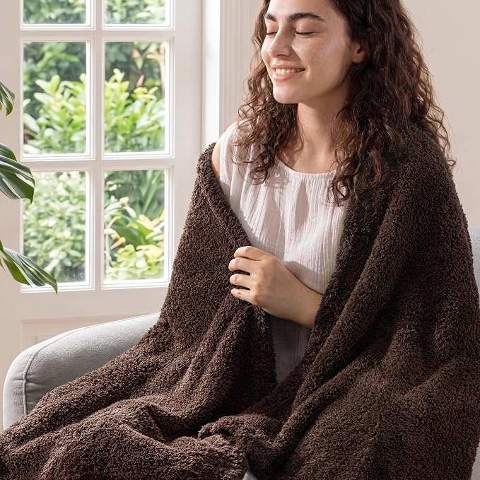 Exclusivo Mezcla Fleece Throw Blanket for Couch and Sofa, 50" x 60" | Super Soft and Cozy Fluffy Blanket for Women, Lightweight and Fuzzy Throw for Home Decor, All Season, Coffee