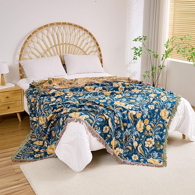 VANJOROY Boho Throw Blanket, 100% Organic Cotton Breathable Ultra Soft 80" x 90" Bed Quilt Throw - All Season Floral Rustic Farmhouse Decor Luxury Reversible Blanket for Sofa Couch Chair and Gift
