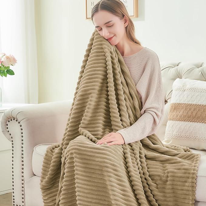 BEDELITE 3D Ribbed Jacquard Brown King Size Blankets for Bed, 108x90 Inch | Soft Warm Decorative Fluffy Blanket, Cozy Fuzzy Lightweight Plush Fleece Throw Blankets for Bed, Room Decor, Gift for Women