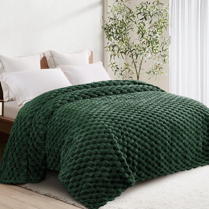 Whale Flotilla Soft Fleece Twin Size Bed Blanket 3D Jacquard, Emerald Green | Lightweight Coverlet Bedspread, Super Cozy Plush Fluffy Fuzzy All‑Season Decorative Blanket for Bed, Dorm Essentials, 60"x80"