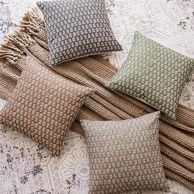 Foindtower Set of 2 Decorative Vintage Floral Print Throw Pillow Covers Neutral Farmhouse Cushion Covers Boho Home Decor for Sofa Couch Chair Bedroom Living Room,20×20 Inch,Light Orange Brown