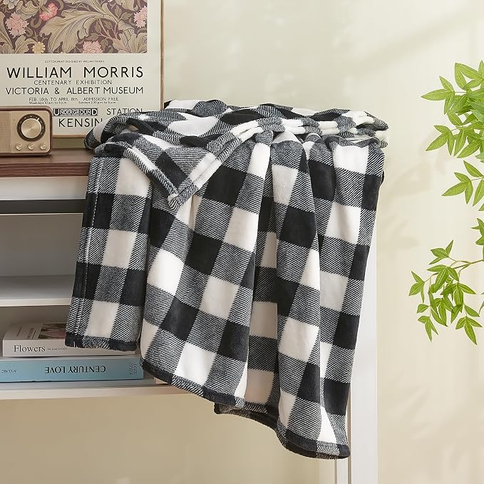BEDELITE Plaid Fleece Twin Blanket, Black & White Buffalo 60x80 Inches | 100% Polyester Microfibe, Soft Cozy, Lightweight Warm, Classic Buffalo Plaid, Room Decor, Machine Washable, for Couch Bed
