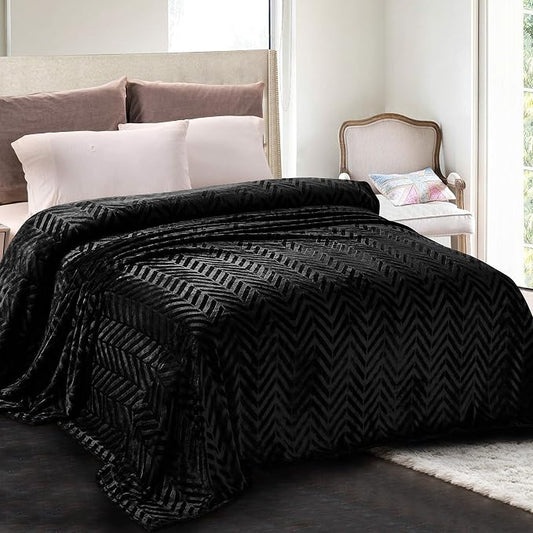 Whale Flotilla Flannel Fleece Fall Bed Blanket Queen Size, Black | Lightweight Breathable Soft Bedspread, Plush Fluffy Coverlet Chevron Design Decorative Blanket for Home Life, 90x90 Inch
