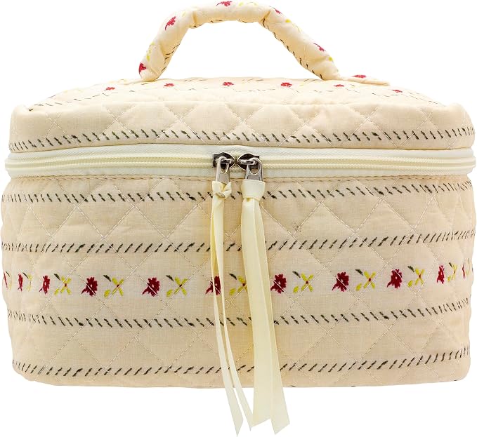 PAZIMIIK Quilted Makeup Bag Large Travel Zipper Soft Cosmetic Case for Women Girls Make Up,Little Flower Beige