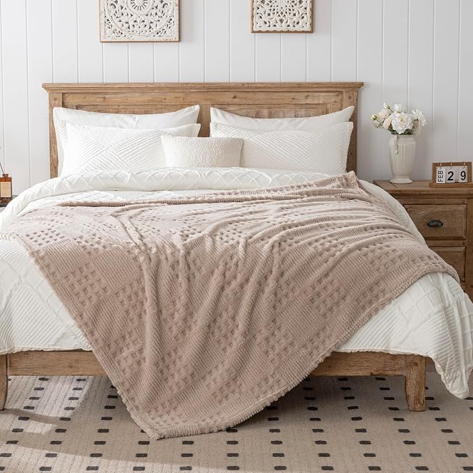 Waffle Brown Throw Blanket -Fluffy Fleece, Neutral Tan Color, Cute & Aesthetic, Perfect for Sofa, Couch, Chair, Bed, Living Room & Bedroom, All-Season Use, Plush & Cozy Decorative Blanket 50x60