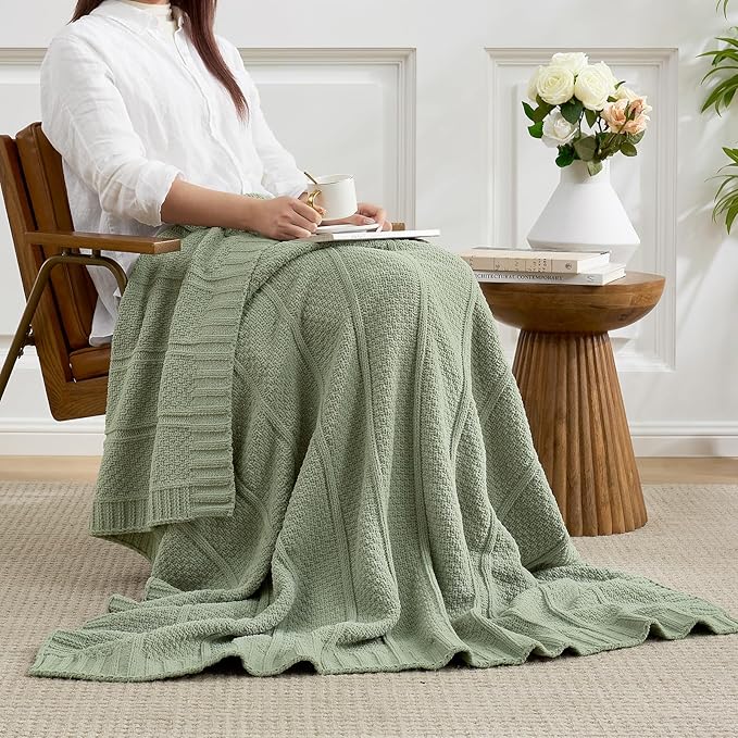 Amélie Home Premium Chenille Throw Blanket, Soft Cozy Moss Stitch Knit Blanket for Couch, Sofa, Chair, Home Decor, Sage Green 50"x60"