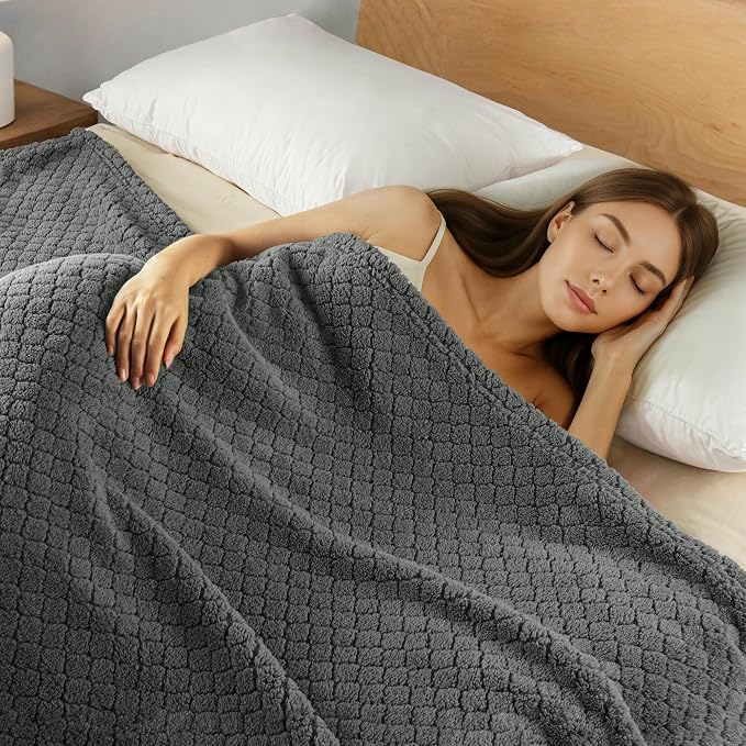 Exclusivo Mezcla Soft Fleece Twin Size Blanket for Bed, Dark Grey | Jacquard Lightweight Cozy Bed Blanket, Breathable Decorative Fuzzy Textured All Season Use, 60x80 Inches
