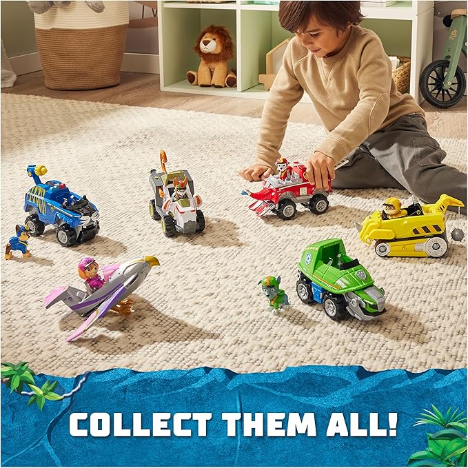 Paw Patrol Jungle Pups, Skye Falcon Vehicle, Toy Jet with Collectible Action Figure, Kids Toys for Boys & Girls Ages 3 and Up