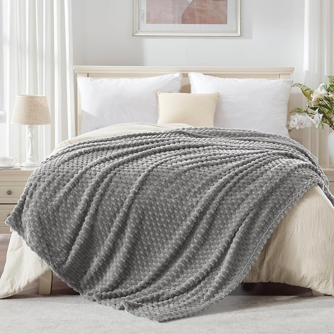 EXQ Home Fleece Throw Blanket for Couch or Bed - 3D Imitation Turtle Shell Jacquard Decorative Blankets - Cozy Soft Lightweight Fuzzy Flannel Blanket Suitable for All Seasons(50"×60",Light Grey)