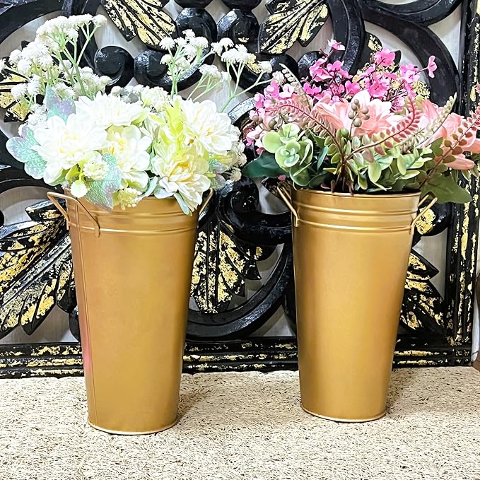 Hosley Set of 2 Gold Bucket/Pot Vase with PVC Liner, 6.25" L x 5" W x 9" H Ideal Gift for Floral Arrangements Wedding Home Office Party DIY Indoor Outdoor Garden Patio
