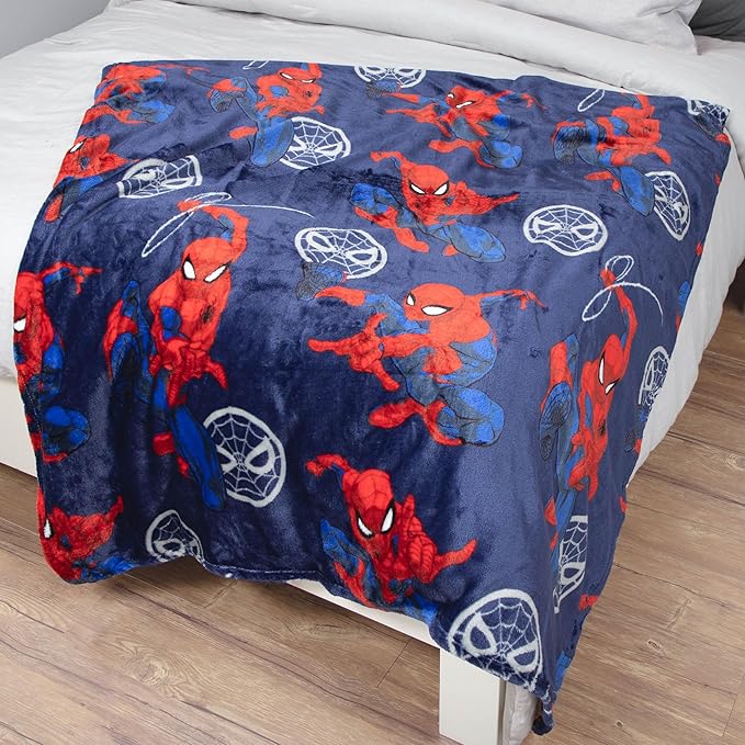 Jay Franco Marvel Spiderman Throw Blanket with Gift Box - Plush Throw Measures 46 x 60 Inches - Super Soft Special Edition Superhero Fleece Bedding