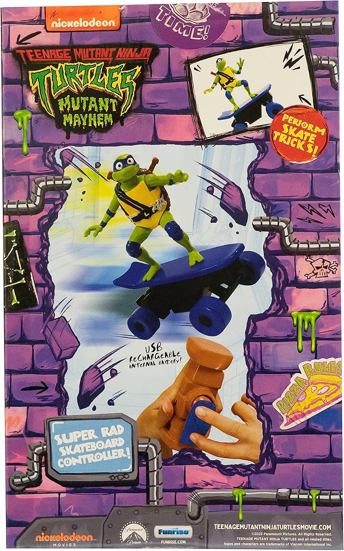 Teenage Mutant Ninja Turtles Toy, Leonardo Half Pipe RC Skate Vehicle, 2.4 GHz Skateboard Controller, Mutant Mayhem TMNT Remote Control Toy for Kids, Ages 3+