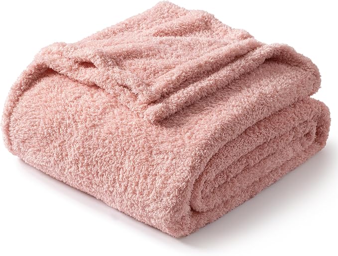 Exclusivo Mezcla Fleece Bed Blankets King Size for Bed, 90" x 104" | Super Soft and Cozy Fluffy Blanket for Women, Lightweight and Fuzzy Large Blanket for Bedroom , All Season, Pink