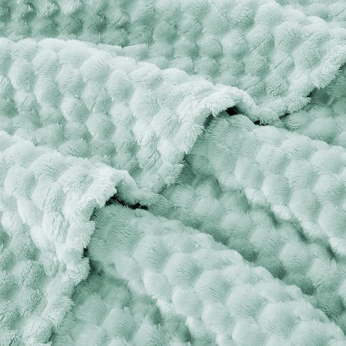 EXQ Home Gentle Soft Fleece Throw Blanket – Cozy Lightweight 3D Imitation Turtle Shell Jacquard Blanket for Couch Bed – All-Season Warm Fuzzy Flannel Blanket for Women Mom Her Gifts(60"x80",Aqua)