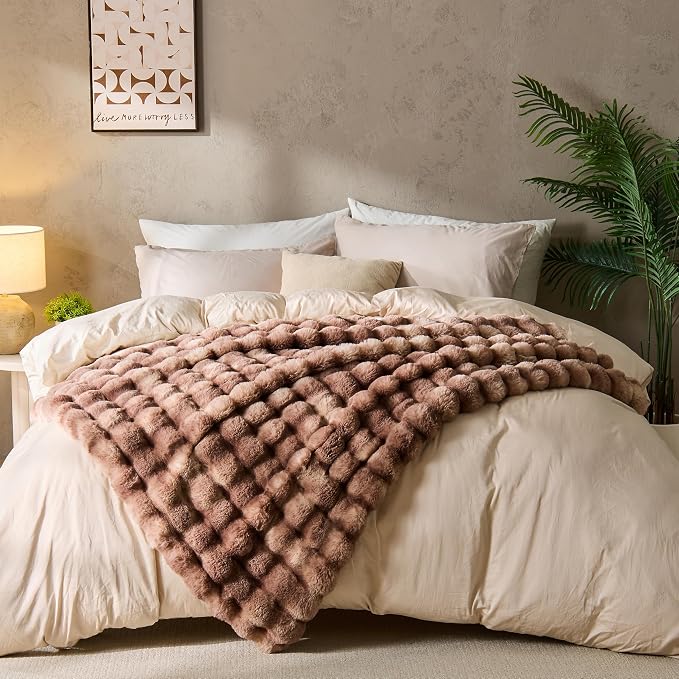 DOWNCOOL Faux Fur Throw Blanket for Couch, Soft Fluffy Fuzzy Plush Bubble Blanket for Sofa Bedroom Living Room, Cozy Warm Luxury Fleece Minky Blanket, 50x60 Inches Tie-dye Brown