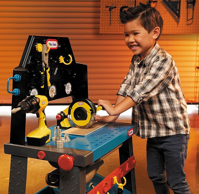 Little Tikes 2-in-1 Buildin' to Learn Motor/Wood Shop Auto and Wood Workshop with 50+ Realistic Accessories Kids 3+