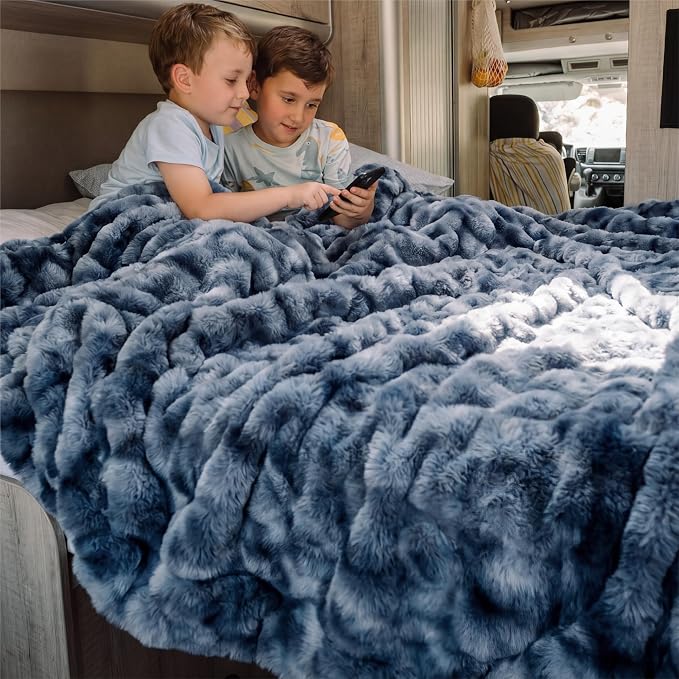 Bedsure GentleSoft Bubble Faux Fur Blankets Queen Size, Fluffy Fuzzy Queen Blanket for Bed, Soft Cozy Faux Fur Bedding for Winter, Thick Warm Plush Bed Cover, Tie-dye Blue, 90x90