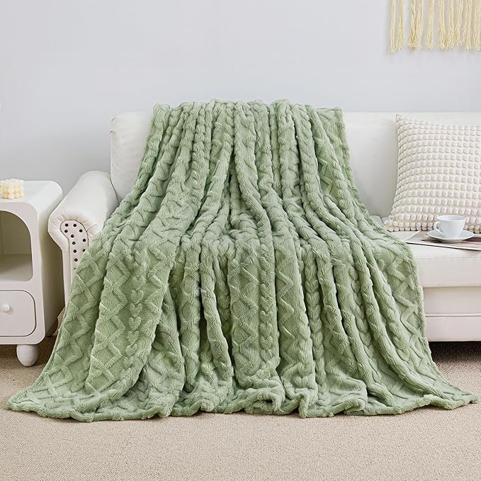 Aganear Fleece Throw Blanket for Bed Couch 90"x90" Sage Green | Lightweight Fuzzy Throw,Warm Gift for Women,Christmas,Housewarming,Soft,Boho Design for Room Home Decor,All-Season Use