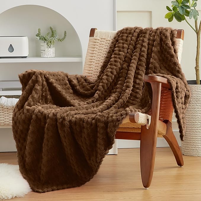 EXQ Home Gentle Soft Fleece Throw Blanket – Cozy Lightweight 3D Imitation Turtle Shell Jacquard Blanket for Couch Bed – All-Season Warm Fuzzy Flannel Blanket for Women Mom Gift(50"x70",Coffee)