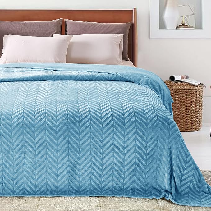 Whale Flotilla Flannel Fleece Fall Bed Blanket King Size, Stone Blue | Lightweight Breathable Soft Bedspread, Plush Fluffy Coverlet Chevron Design Decorative Blanket for Home Life, 90x104 Inch
