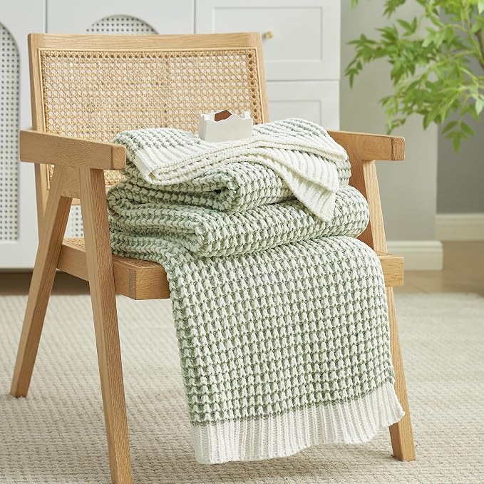 Knit Throw Blanket, Soft Chenille Cozy Breathable Pineapple Chunky Decorative Blanket for Couch, Bed & Sofa, French-Inspired Lightweight Warm Gift for Women, Sage Green, 50"x60"