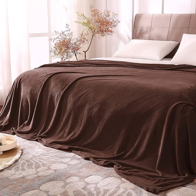 BEDELITE Fleece Blanket Soft Plush King Size Bed Blanket Brown 108"x90" | Ultra Soft Fleece, Plush Microfiber, Lightweight Warmth, All Season Comfort, Fade Resistant, Machine Washable
