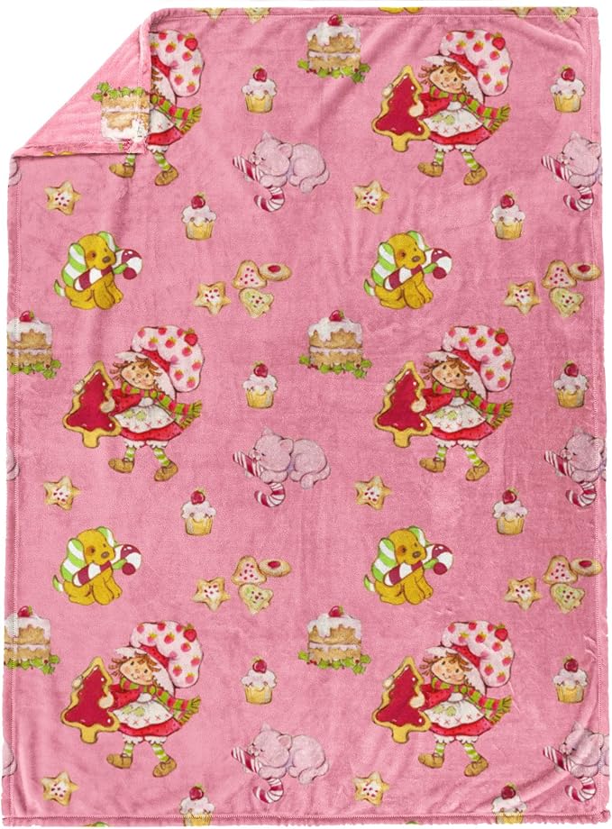 Jay Franco Kids Christmas Plush Throw Blanket – 50x70 Inches Soft & Cozy Fleece Throw for Holiday Bedroom & Couch Décor, Official Licensed Product, Pink - Strawberry Shortcake