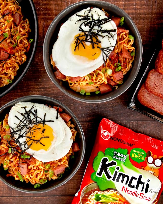 Nongshim Ramen Noodles, Gourmet Instant Ramen, Premium Microwavable Noodle Soup, Kimchi, 4.2 Ounce (Pack of 16)