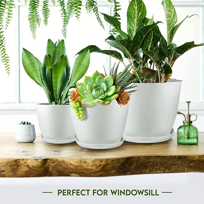 Plant Pots Indoor with Drainage, 5 Pack Multi-Size Planters Set, White | Drainage holes included Multiple sizes 7/6.6/6/5.3/4.8 In Indoor plants and flowers Durable plastic construction