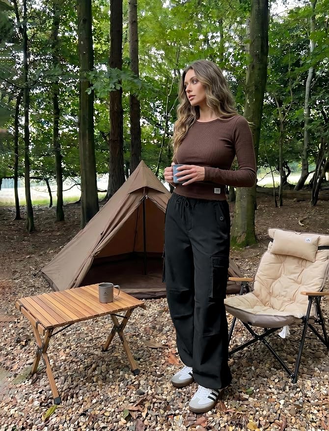COPYLEAF Cargo Pants Women Low Waisted Parachute Pants with Pockets Loose Baggy Hiking Pants Y2K Clothes