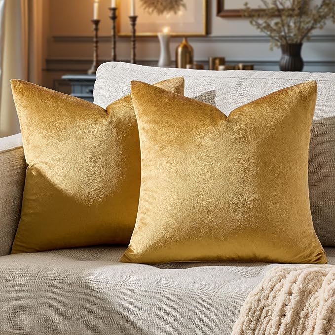GIGIZAZA Golden Velvet Pillow Covers 20x20 Decorative Pillows Pack of 2 | Throw Pillows for Couch Sofa,280gsm Soft Textured Fabric,Modern Square Pillowcases,Luxury Cushion Covers